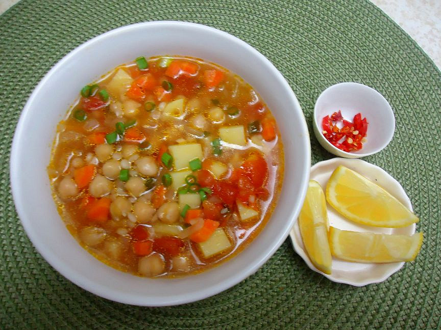 Maďarská polévka čičeri