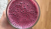 Kefírové smoothie z lesního ovoce