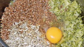 Pečené pohankovo-brokolicové karbanátky