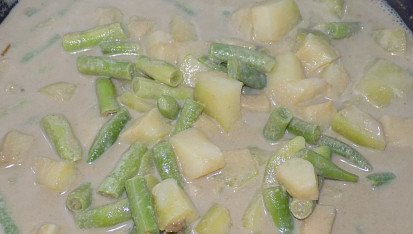 Thajské zelené kari s tofu
