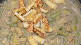 Thajské zelené kari s tofu