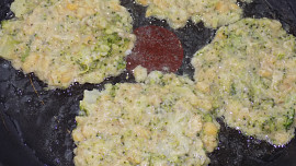 Hrachové placky s brokolicí