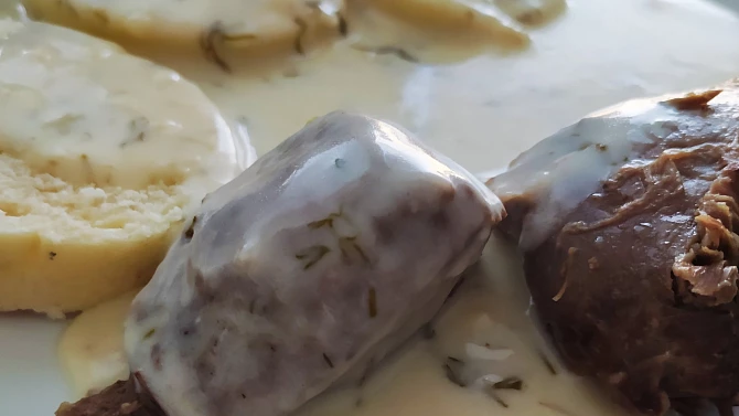 Koprová omáčka s hovězím masem, Koprová omáčka s hovězím masem