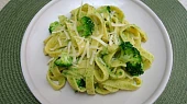 Brokolicové pesto na těstoviny