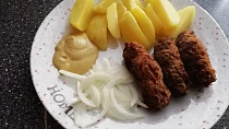 Čevabčiči s bramborem