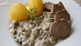 Vepřový jazyk na hříbkách