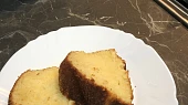 Citronová bábovka se zakysanou smetanou