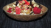 Granola s bílou čokoládou
