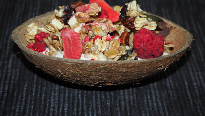 Granola s bílou čokoládou