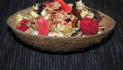 Granola s bílou čokoládou