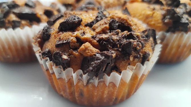 Křupavé čokoládové muffiny