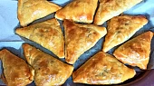 Pirožky plněné mletým masem