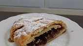 Štrúdl z tvarohového těsta