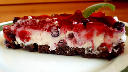 Nepečený cheesecake s ovocem