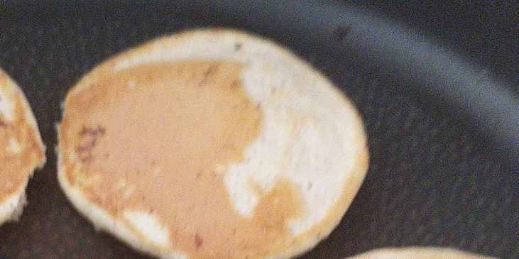 Skořicové pancakes
