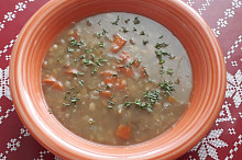 Luštěninová polévka