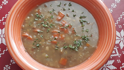 Lušteninová vegetariánská polévka, Luštěninová polévka