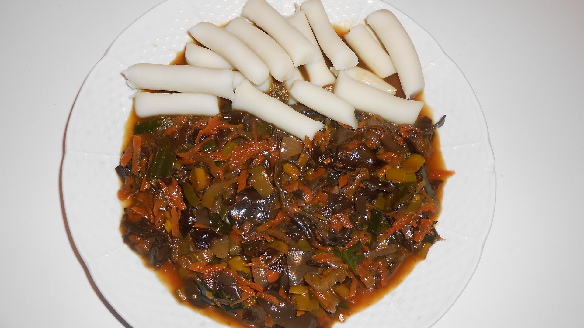 Rýžové bezlepkové noky a čína z Jidášova ucha (Dělená strava podle LK - Kytičky + zelenina)