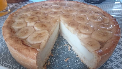 Jahodový koláč s pudinkovo-tvarohovou náplní, Puding kokosový.
