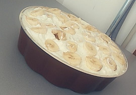 Banánový dort (Recept je jednoduchý na přípravu,a chutná  jen jsem si zapomněla u babičky formu na dort tak jsem improvizovala)