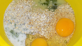 Mangoldové (špenátové) placky s ovesnými vločkami