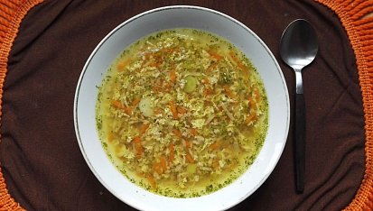 Polévka z mletého masa - oblíbená ze školní jídelny