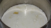 Kefírová polévka s tvarohem