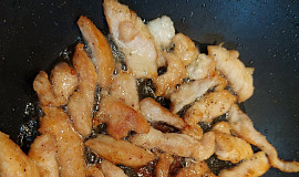 Kuře na mongolský způsob s rýží