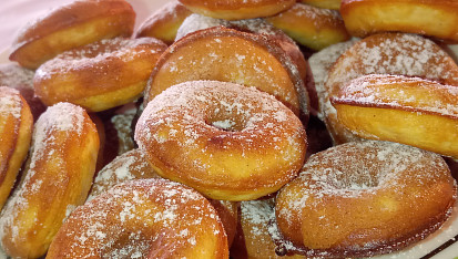 Jednoduché mini donutky