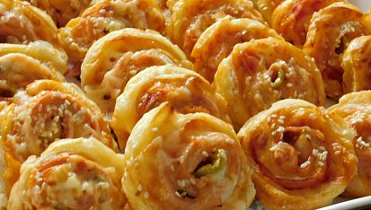 Pizza šneky z listového těsta
