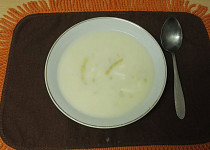 Polévka kudlanka ze žlutých fazolek
