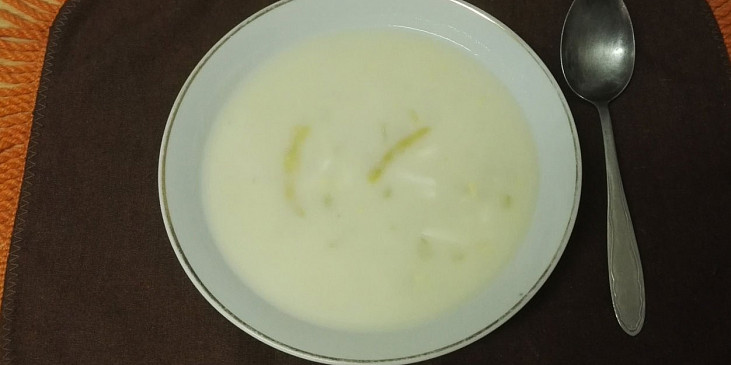 Polévka kudlanka ze žlutých fazolek