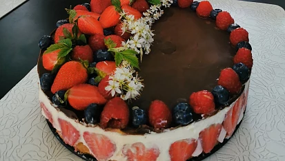 Tvarohový dort Míša s jahodami