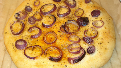 Cibulová focaccia