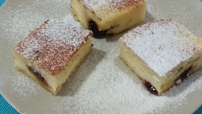 Úžasně rychlá tvarohová buchta s povidlím, chuť jako koláče, hned hotová