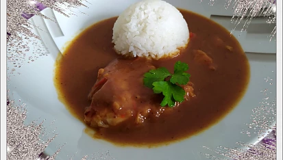 Vepřová kýta na kmínu a česneku, zahuštěná jablkem