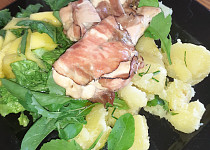 Kuřecí balíčky s bylinkami ve slanině s javorovou glazurou