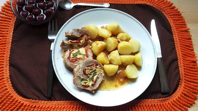 Vepřová roláda z plecka