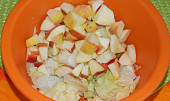 Ledový salát s jablky