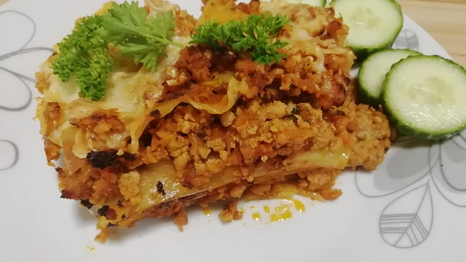 Lasagne zapečené s mletým masem