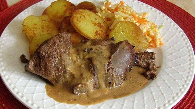 Restovaná vepřová játra s pepřovou omáčkou, Restovaná vepřová játra s pepřovou omáčkou