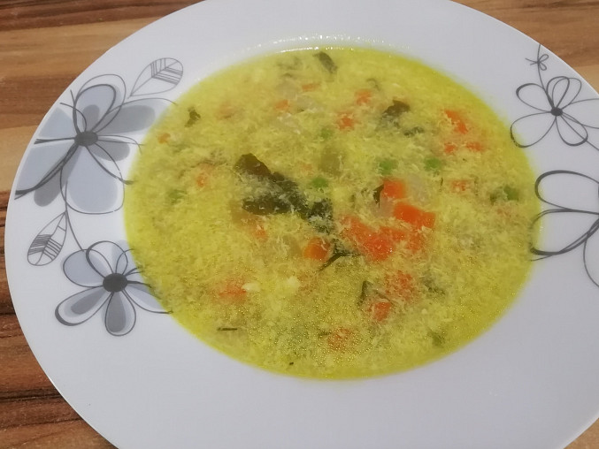 Zeleninová polévka s libečkem