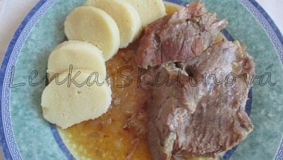 Krkovičkové plátky s bramborovým knedlíkem
