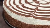 Nepečený zebra dortík, NEPEČENÝ ZEBRA DORTÍK - POHLED Z BOKU