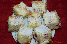 Místo povidel jsem dala meruňkovou a višňovou marmeládu...