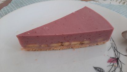 Jahodový bezlepkový dort z kokosového mléka