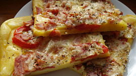 Rychlá levná buchto - pizza