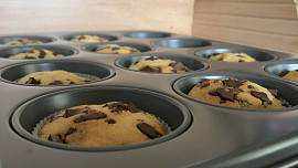 Recept na rychlé muffiny s kousky čokolády