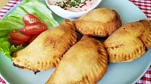 Čebureky-smažené masové kapsy, Čebureky - smažené masové kapsy