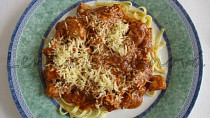 Králičí kostky se špagetami